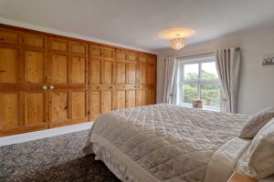 Bedroom- click for photo gallery